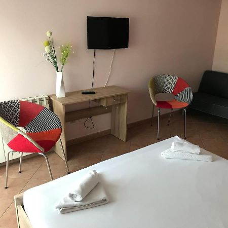 Guest House Ivo Stobreč المظهر الخارجي الصورة