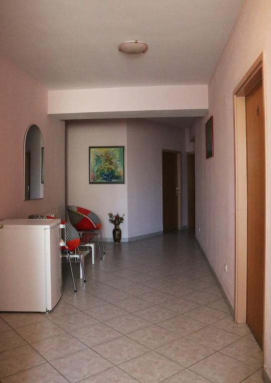 Guest House Ivo Stobreč المظهر الخارجي الصورة